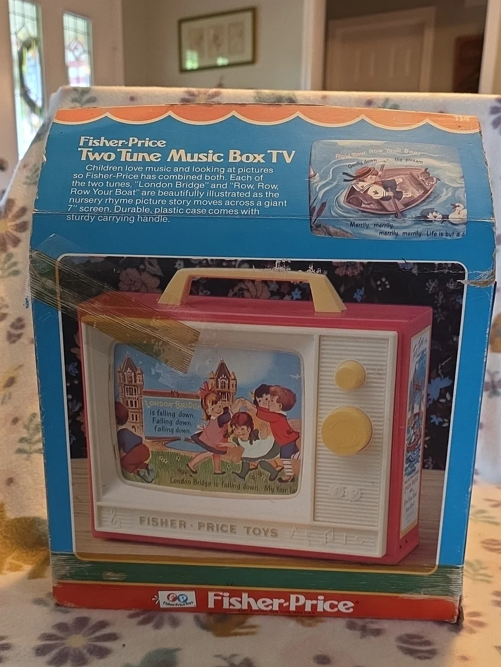 Fisher-Price Two Tune Music Box TV in White, Red & Yellow-LONDON BRIDGE